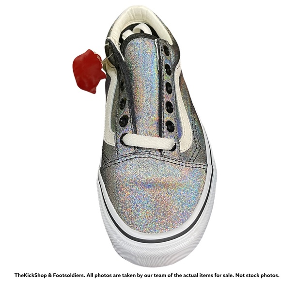 VANS OLD SKOOL PRISM SUEDE HOLOGRAPHIC WOMEN SNEAKERS - Picture 2 of 5